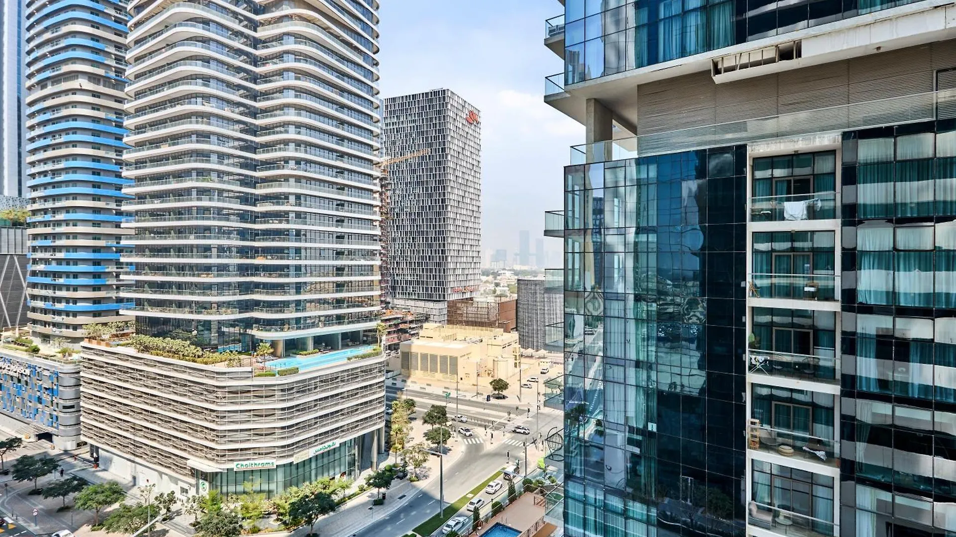 Downtown 1Br - 5 Minutes To Mall - Panoramic Pool Dubai Apartment